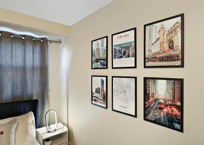 2br Midway Getaway! L 20 Min To Downtown Chicago * Stickney